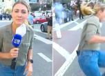 Австралийска телевизионна журналистка е простреляна в крака с несмъртоносен куршум, докато предава на живо от центъра на Лос Анджелис, предаде Асошиейтед прес. 