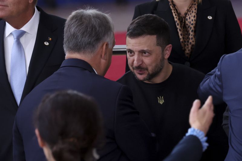 Виктор Орбан (премиер на Унгария) и Володимир Зеленски (президент на Украйна)