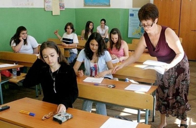 Ученици на изпит