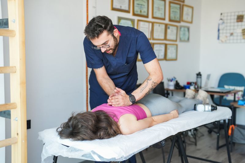 Боуен терапевт