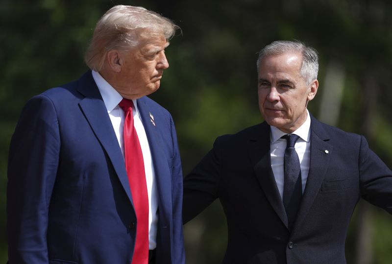 Доналд Тръмп и Марк Карни, снимка: АП