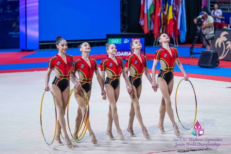 новите златни момичета