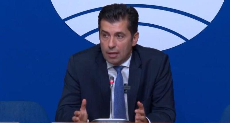 Кирил Петков