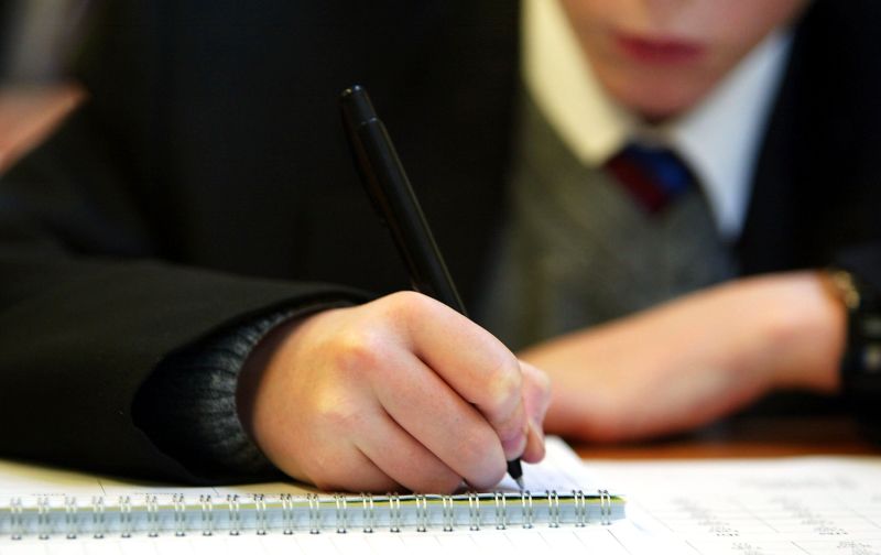 Дете на изпит