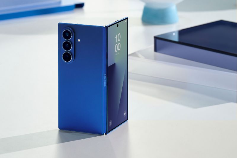 Samsung издига сгъваемите смартфони на ново ниво с Galaxy Z Fold7