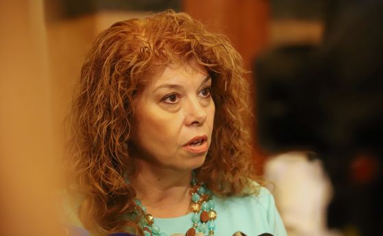 Йотова към Иванчева: Помилването не е оправдаване