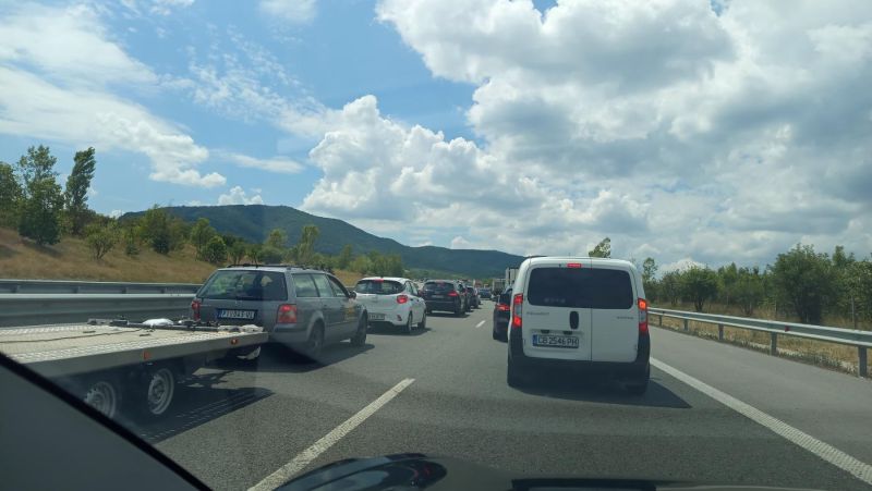 Задръстването на АМ „Струма“