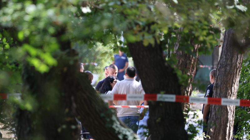 Тялото на мъжа бе открито в Борисовата градина откъм един от входовете към националния стадион 