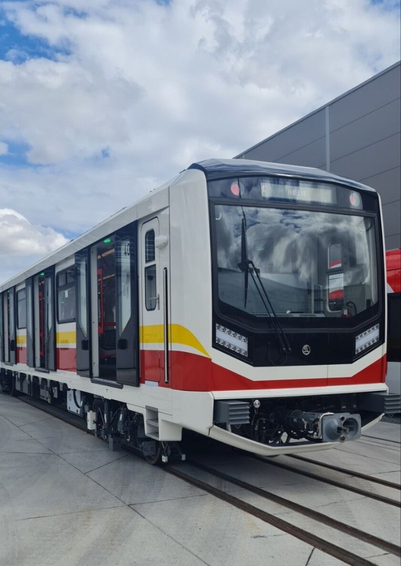 Новият влак