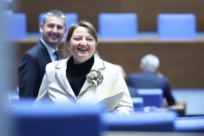 Деница Сачева