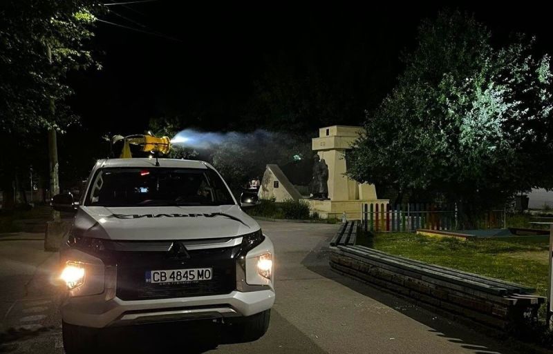 Столична община започна обработки срещу комари и кърлежи