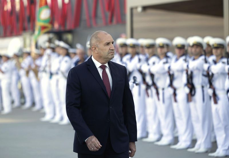 Румен Радев