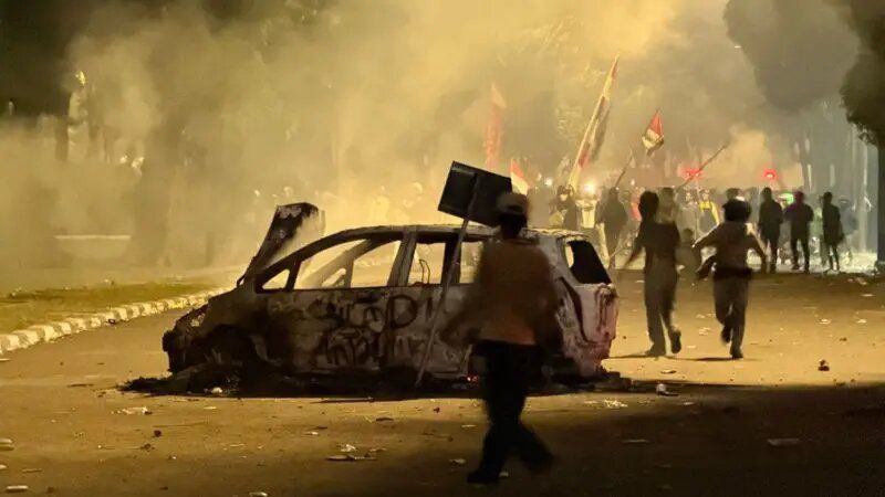 Запалена кола