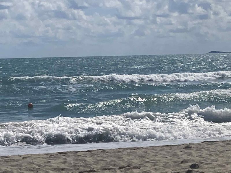 Вълни от 2-3 бала в морето