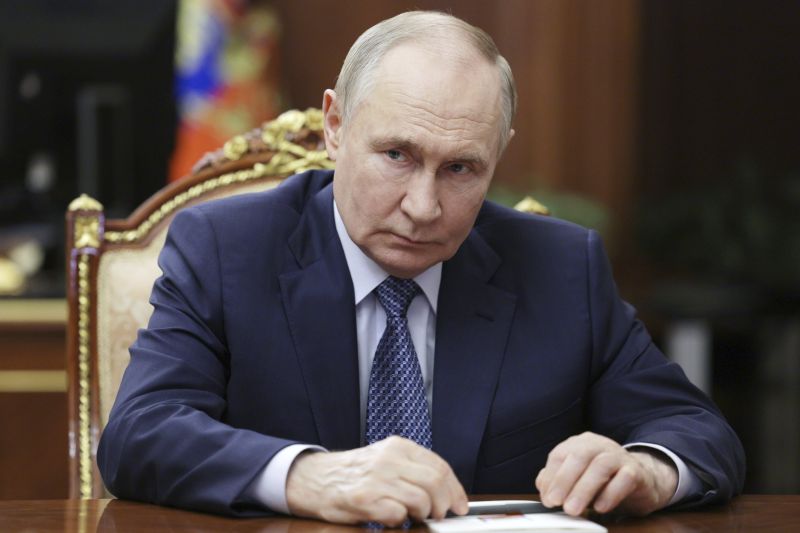 Владимир Путин - снимка: Mikhail Metzel, Sputnik чрез AP