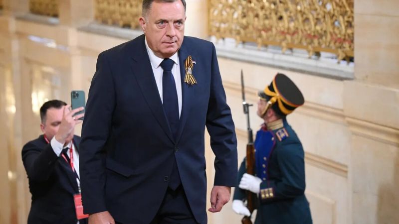 Милорад Додик