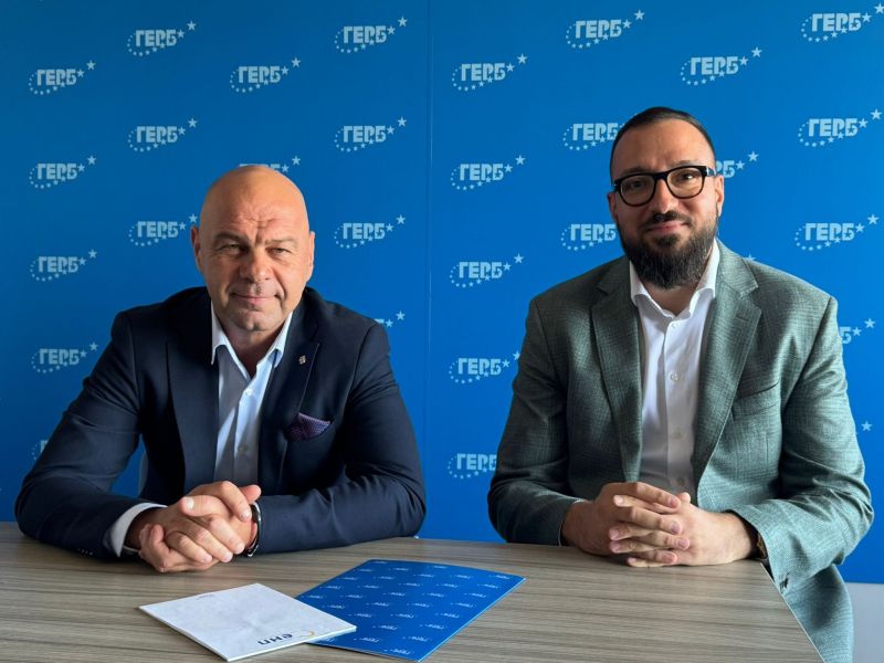 Костадин Димитров и Владимир Темелков (д)