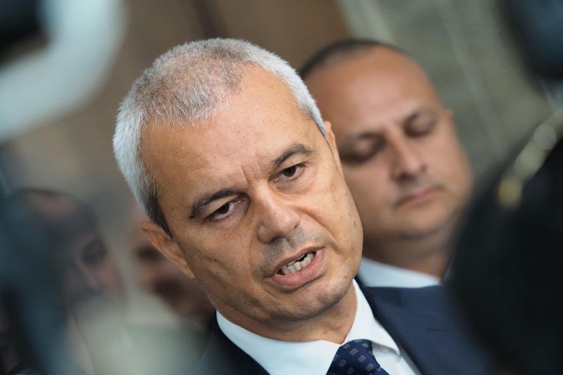 Костадин Костадинов