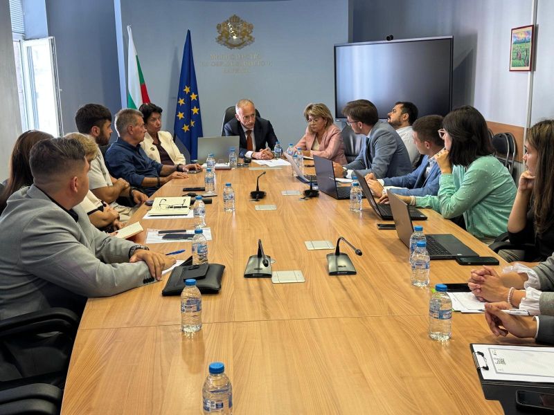 Срещата на Вълчев с младежите