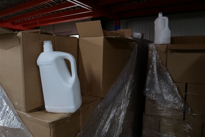 Иззеха 11 палета с фалшиви перилни препарати при акция на СДВР