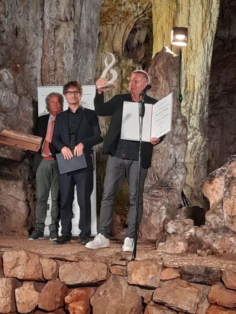 Българският писател Георги Господинов бе отличен с международната литературна награда „Виленица“