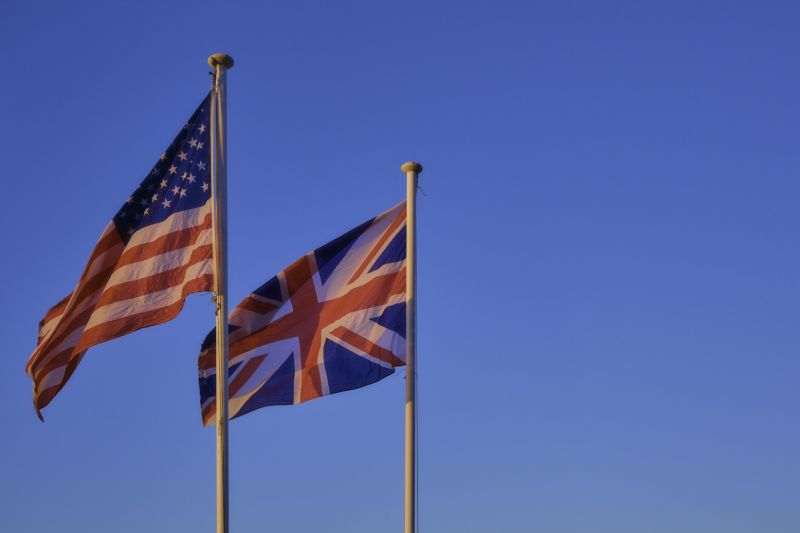САЩ и Велокобритания