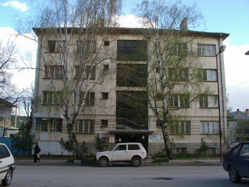 Сграда на ВиК-Ловеч