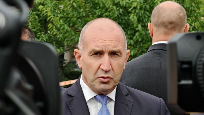 Румен Радев