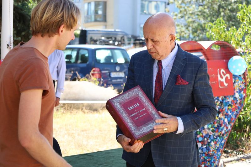 Стоян Денчев