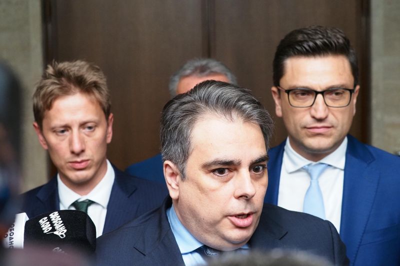 Асен Василев