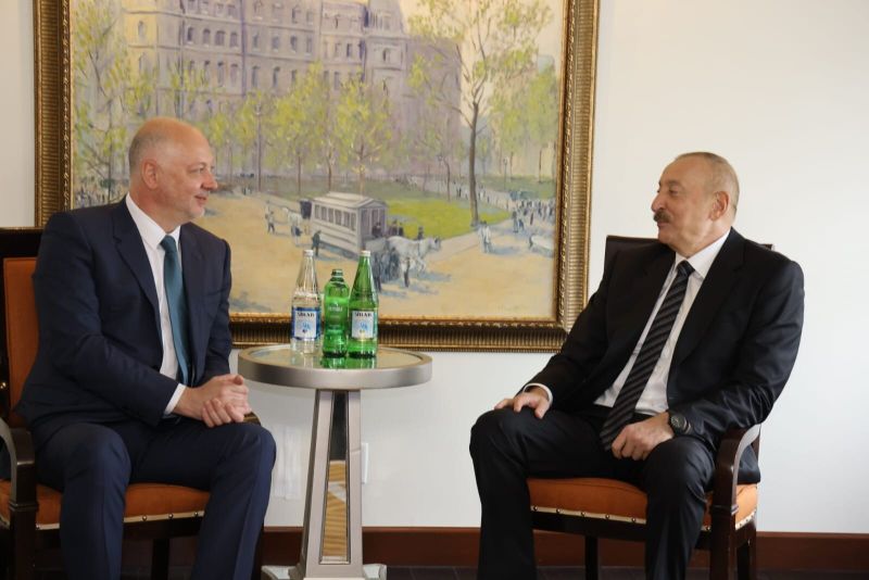  Желязков и Алиев