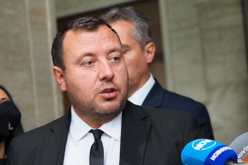 Петър Петров в НС