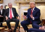 Президентът на САЩ Доналд Тръмп и турският президент Реджеп Тайип Ердоган по време на срещата им в Белия дом/