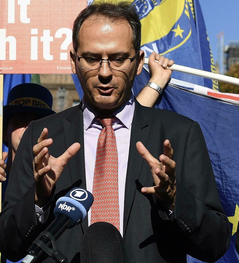 Христо Грозев