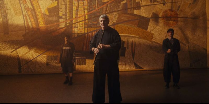 Молец с нова песен