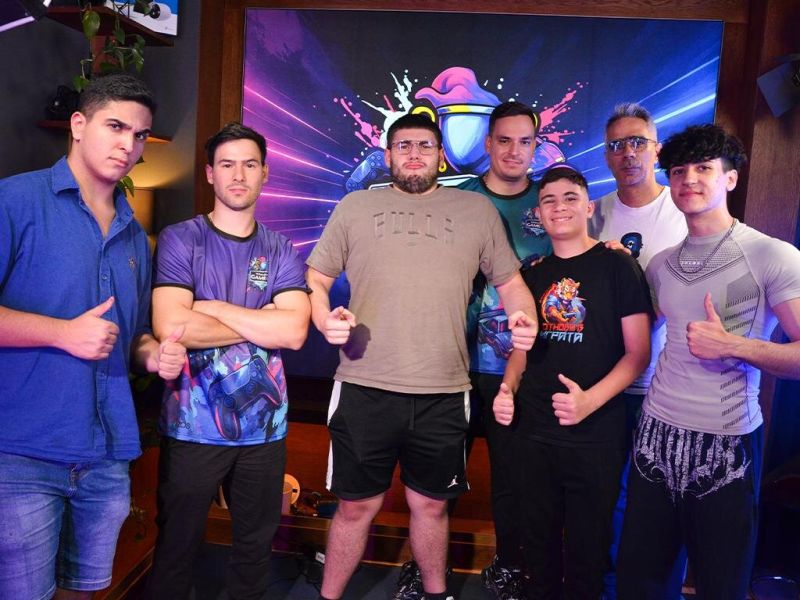 Третият онлайн рунд от най-мащабния гейминг турнир в България – Vivacom GAME ON 2025, потопи участниците в дигиталния свят на една от най-популярните гейминг платформи в момента: ROBLOX