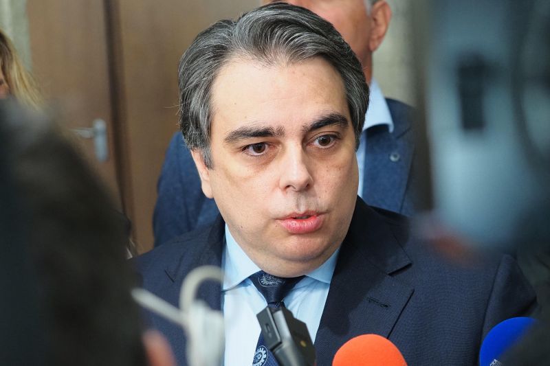 Асен Василев в НС