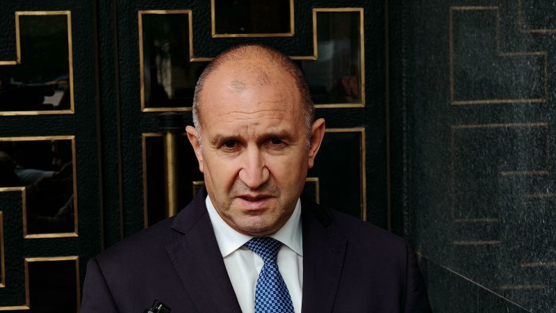 Румен Радев