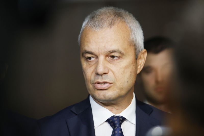 Костадин Костадинов 