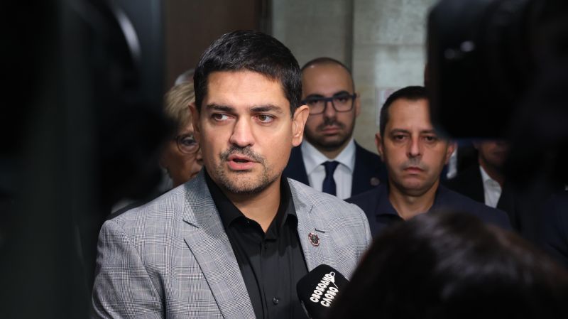 Радостин Василев 