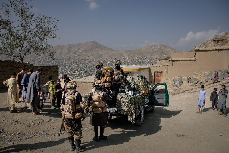 Талибанска полиция в Кабул, Афганистан