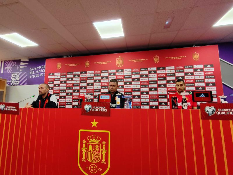 Димитров изрази надежда за добро представяне срещу европейския шампион Испания