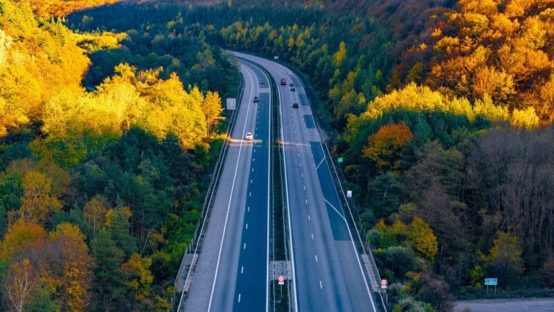 Утре ограничават движението по АМ ''Хемус'' в посока Варна