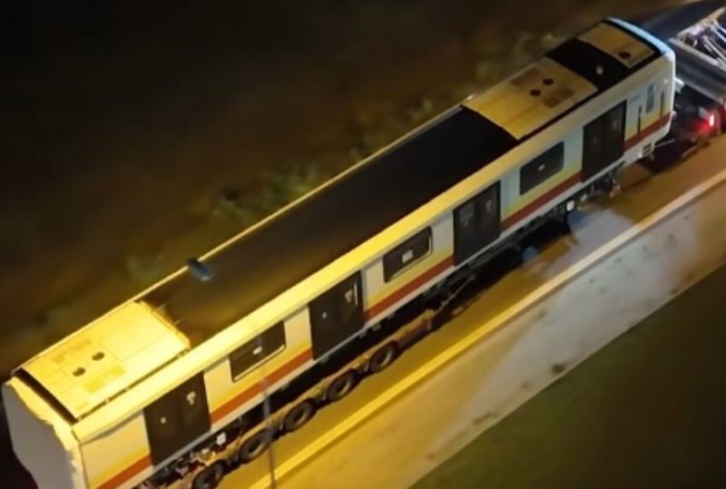 Метровлак пътува към България