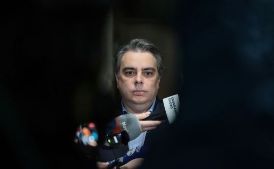 Асен Василев: Грабеж е най-меката дума за бюджет 2026. Такъв рекет срещу гражданите и бизнеса не е имало