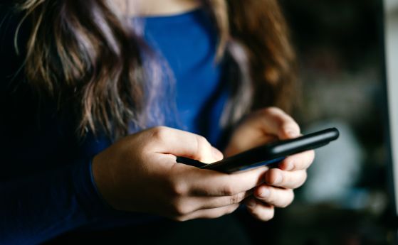 Можем да се откажем от всеки договор без неустойка, ако мобилните оператори качат цената