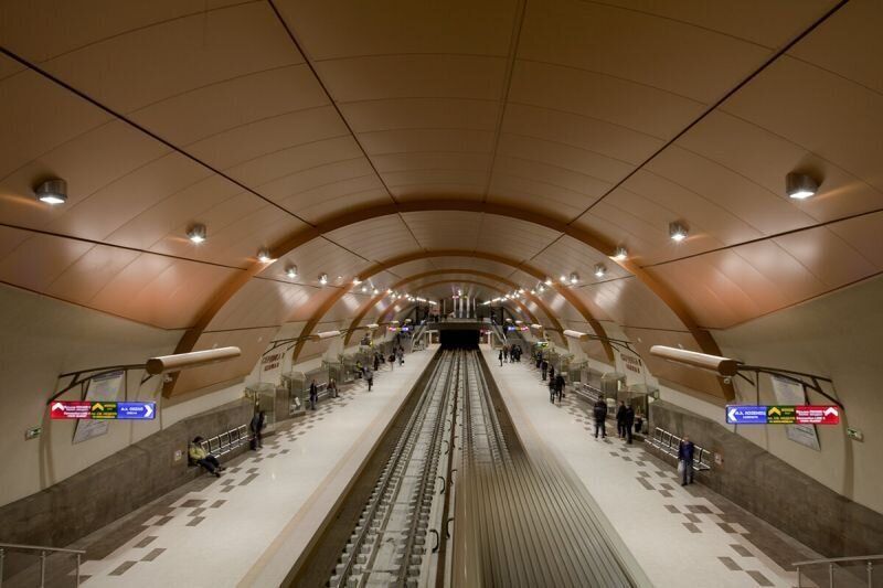 Метрото в София