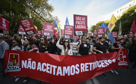 Мащабен протест в Лисабон