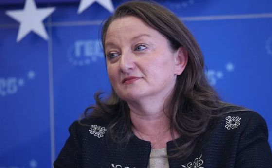 Деница Сачева