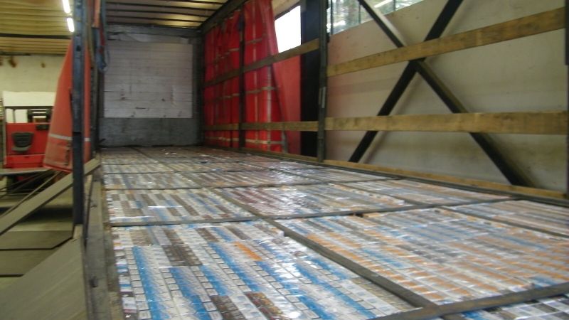 Контрабандни цигари